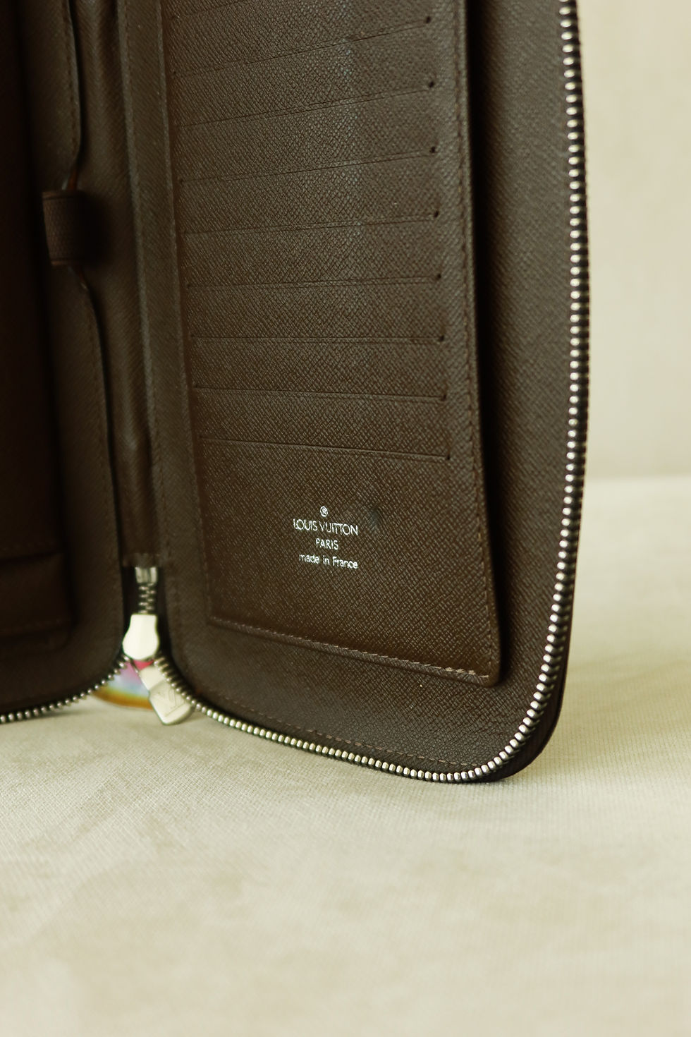 Miniatura: Louis Vuitton Taiga Organizer Atoll Brown