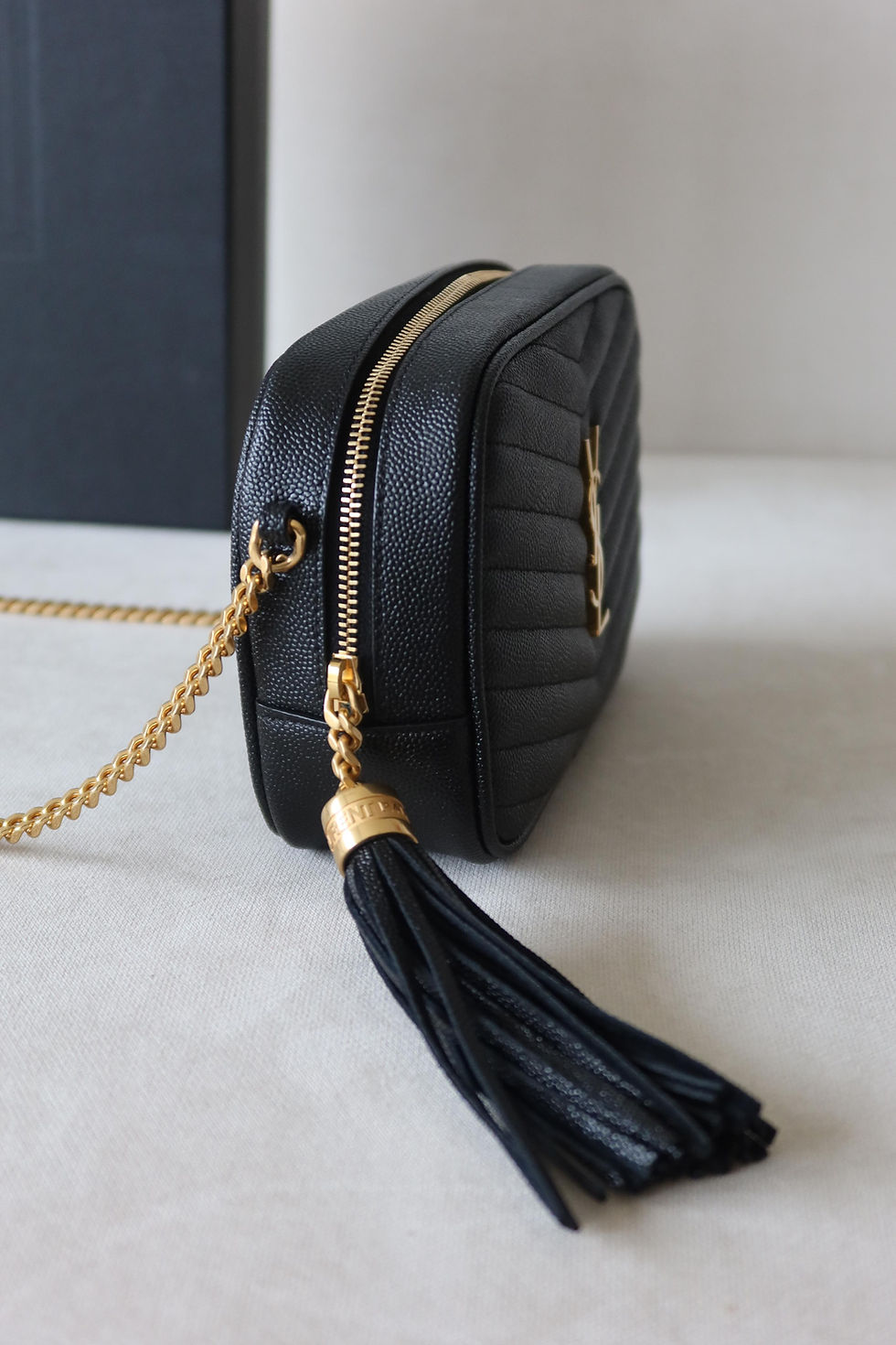 Miniatura: Saint Laurent Lou Grained Leather Black/Gold