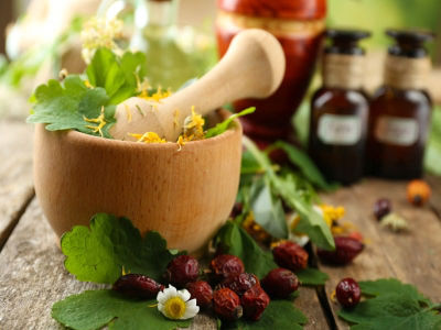 5 Maschere Fai-da-Te per Ogni Tipo di Capelli