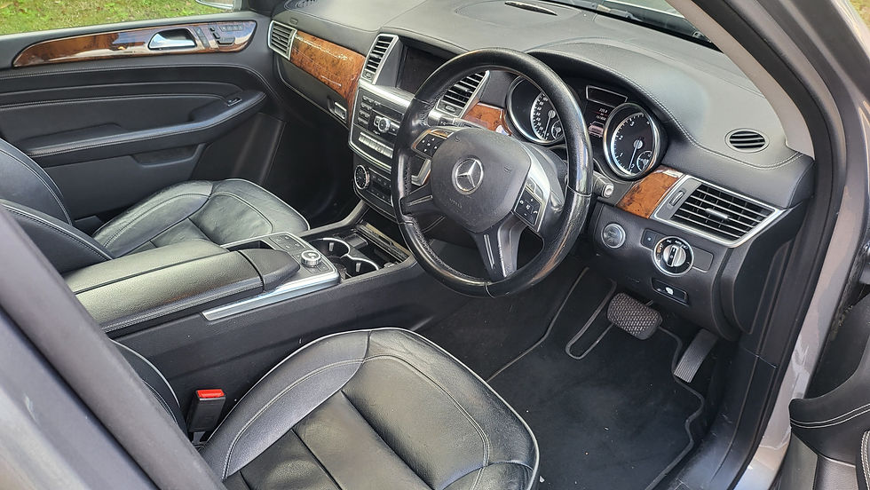 Thumbnail: Mercedes-Benz ML350