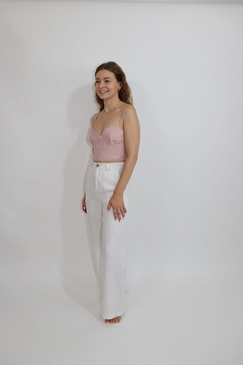 Thumbnail: ELOISE Women's elegant high waisted linen skinny trousers with side pockets