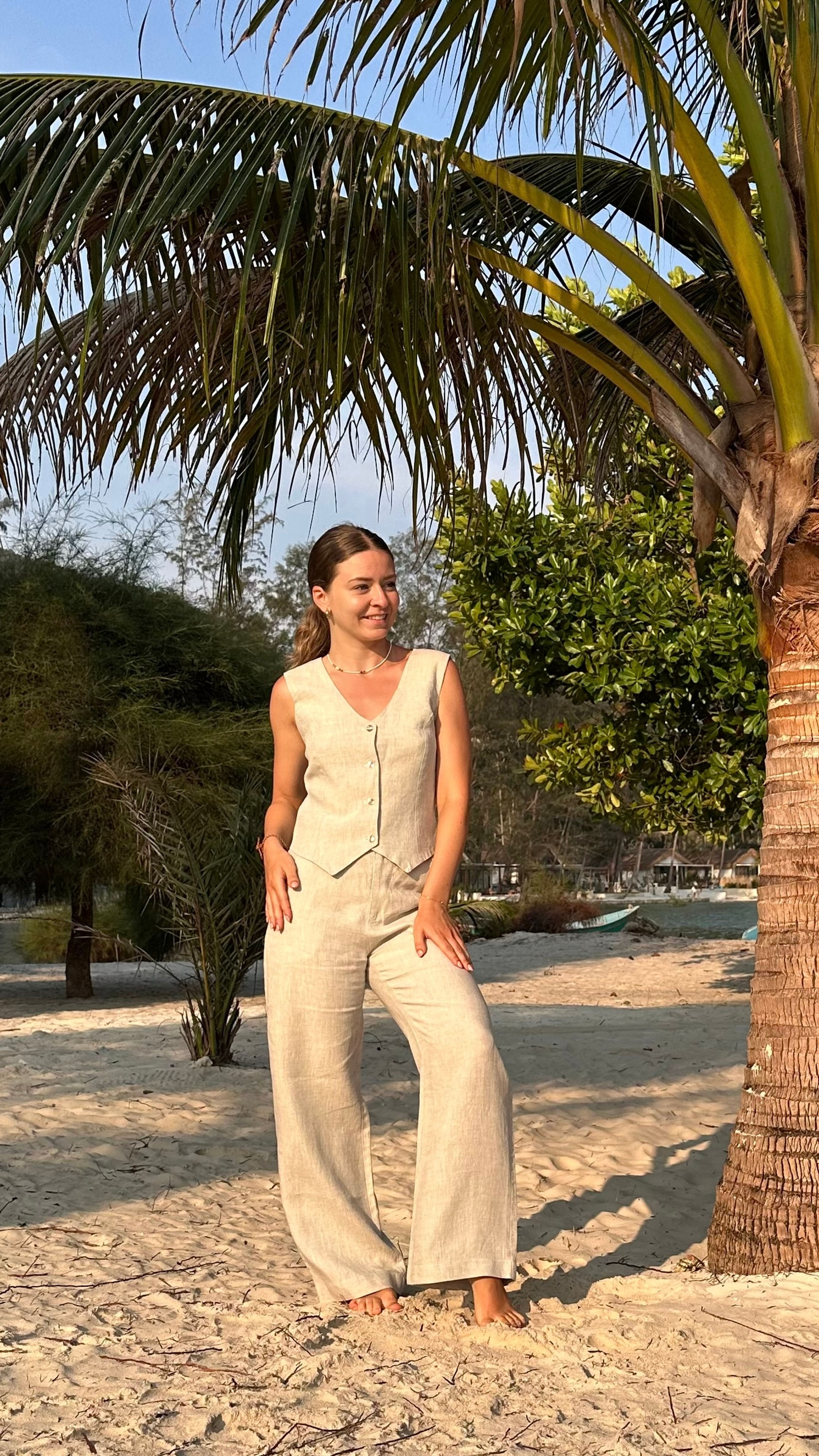 ELOISE Women's elegant high waisted linen skinny trousers with side pockets