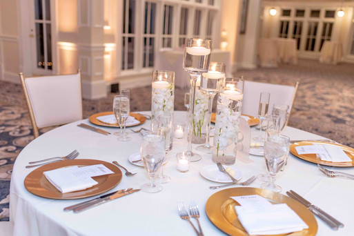 Documentary Style Wedding Photography at Trump National Golf Club in Washington DC by Virginia Wedding Photographer and Washington DC Wedding Photographer Emily Farewell