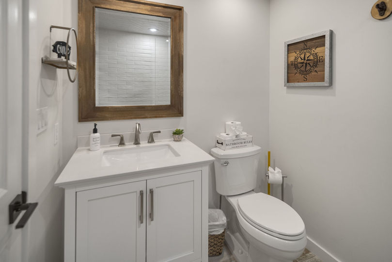 Blue Hill Farm Vacation Rental inside view luxury lake George