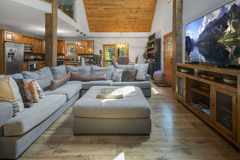 Bolton Bear House lake george vacation rental inside view