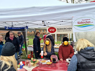 Kfd Südkirchen-Stand auf dem Hüttenzauber