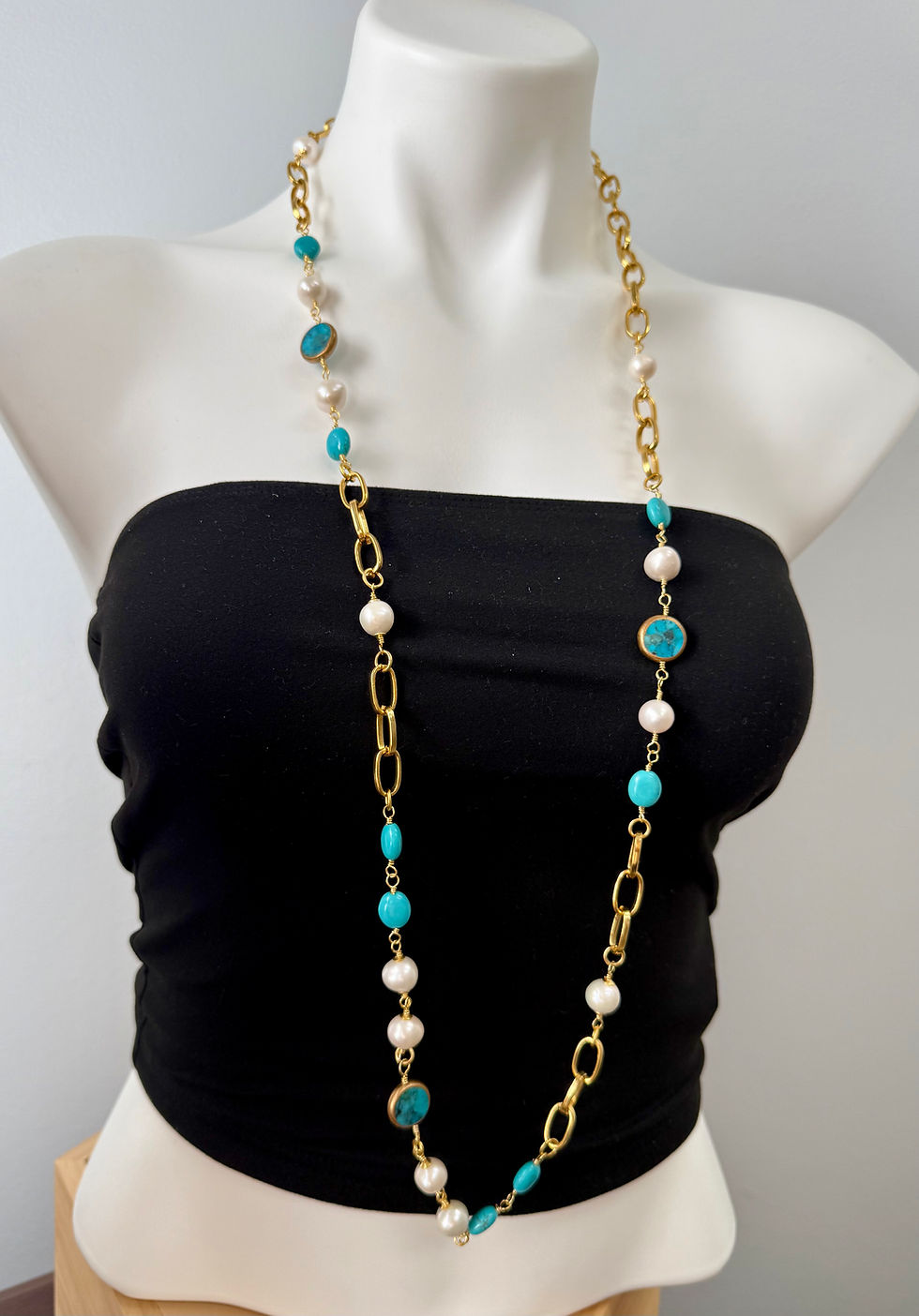 Thumbnail: Turquoise, Pearl & Paperclip Chain Collection 