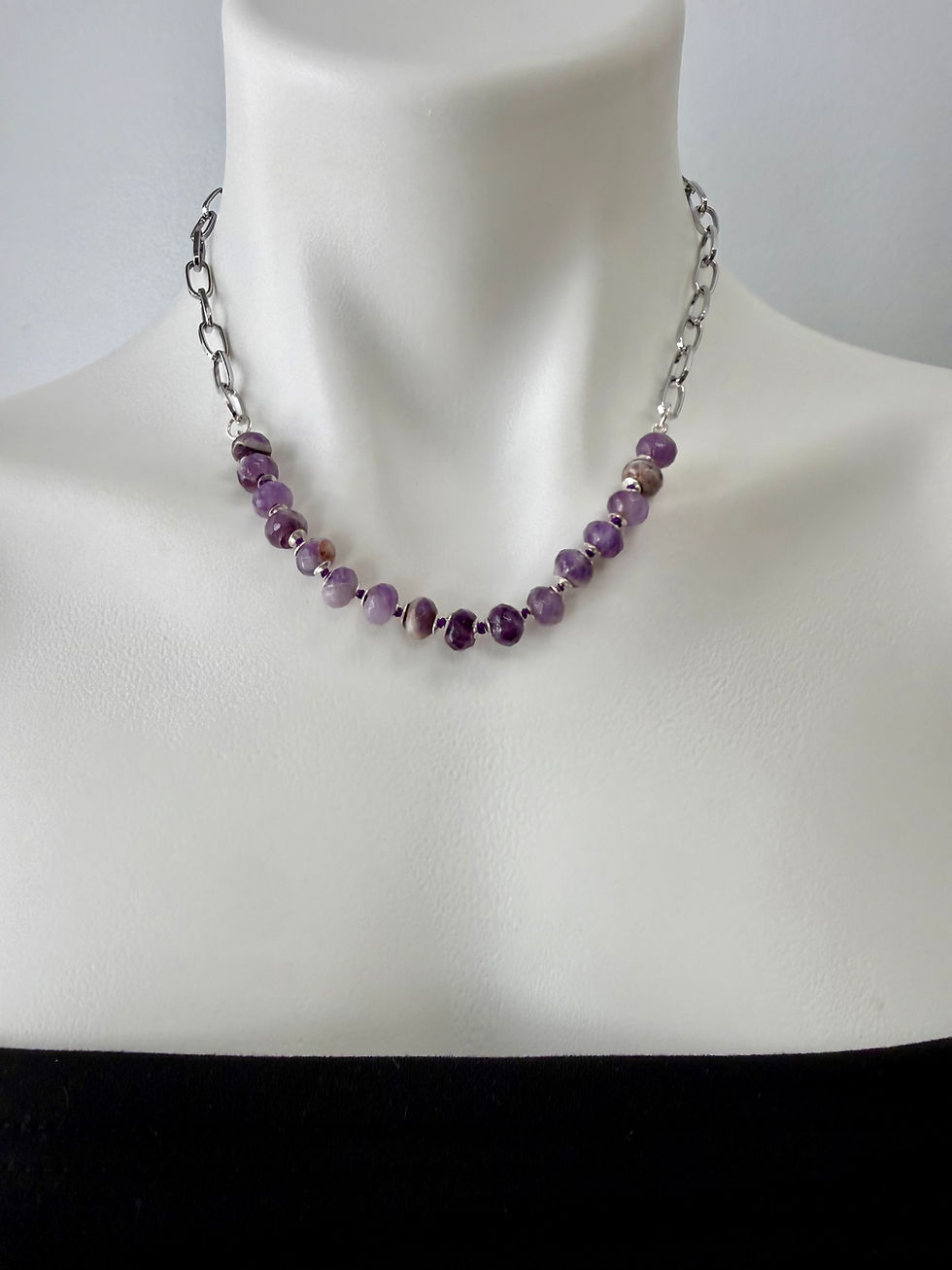 Thumbnail: Knotted Amethyst Rondelle necklace with paperclip chain 