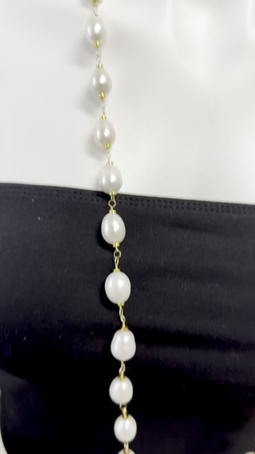 Thumbnail: Pearl and multi colored bead long necklace 