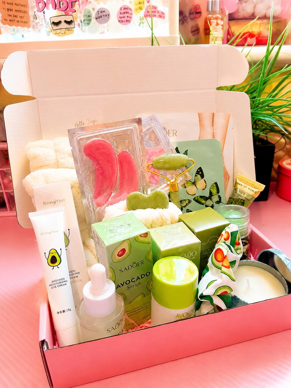 Thumbnail: Cutesy Bundles Luxury Avocado Self Care Gift Box | Skincare & Pamper Hamper | Fr