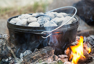 dutch-oven-cm.jpg