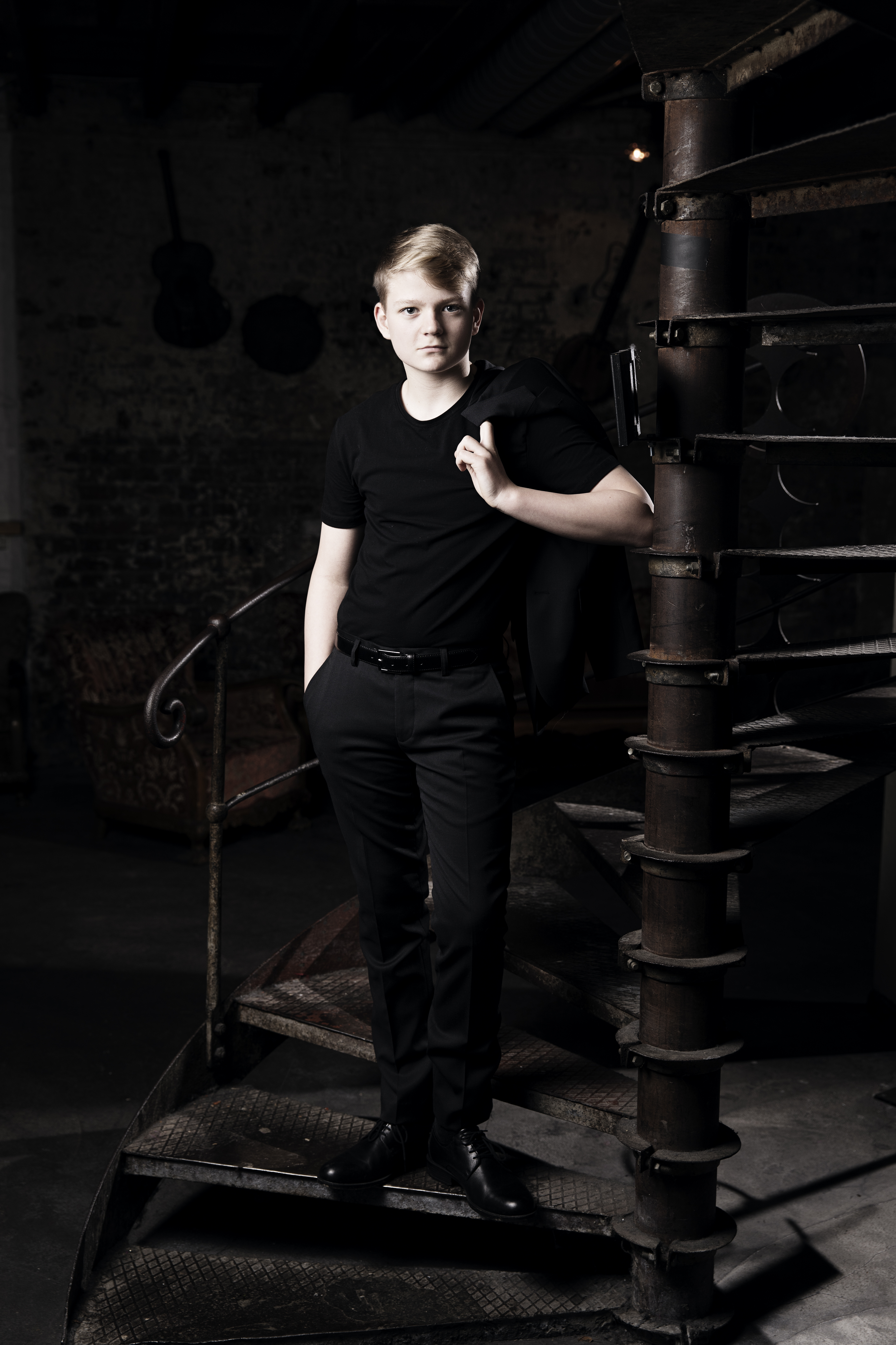 Aksel portrait 3 "Light Divine