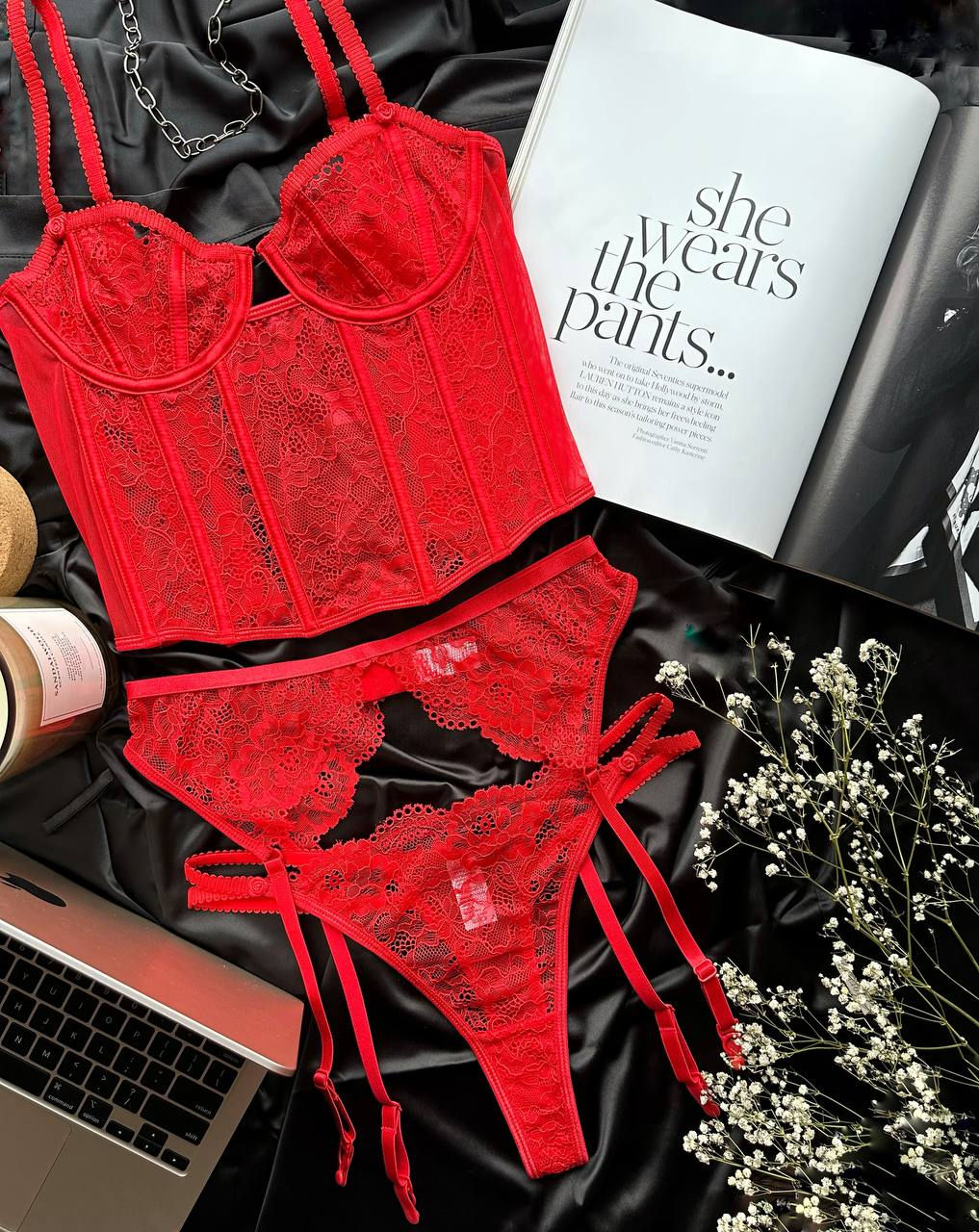 Комплект „Red Corset”