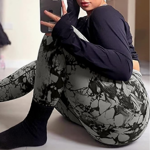 Thumbnail: Logo High Waist Women's Scrunch Tie Dye Butt Lift Leggings