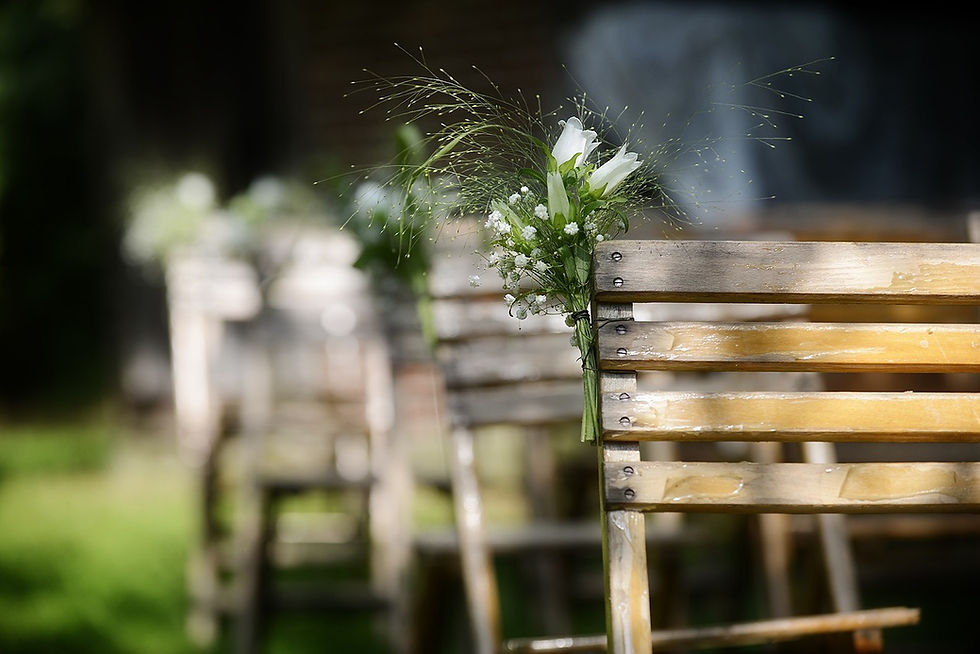 getting-married-1193844_1280 (1).jpg