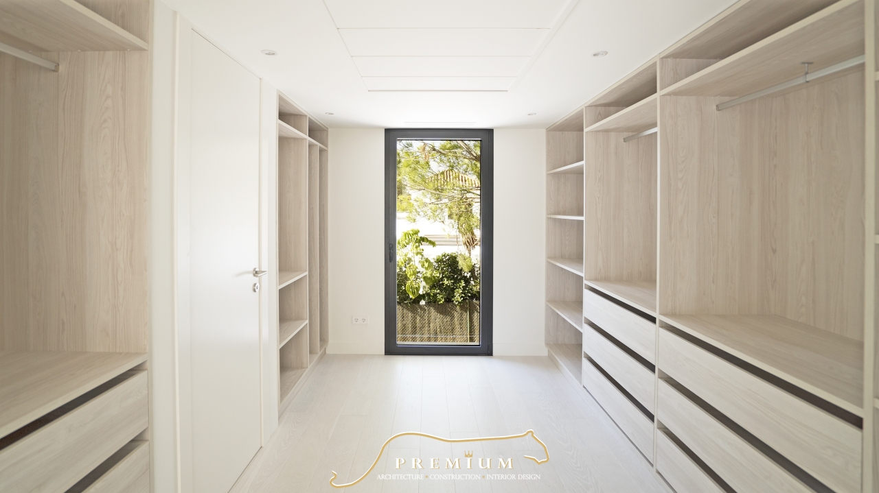 Interior Premium Design