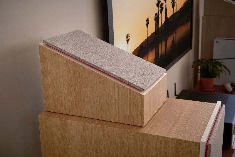 Miniature : JBL Stage 240H