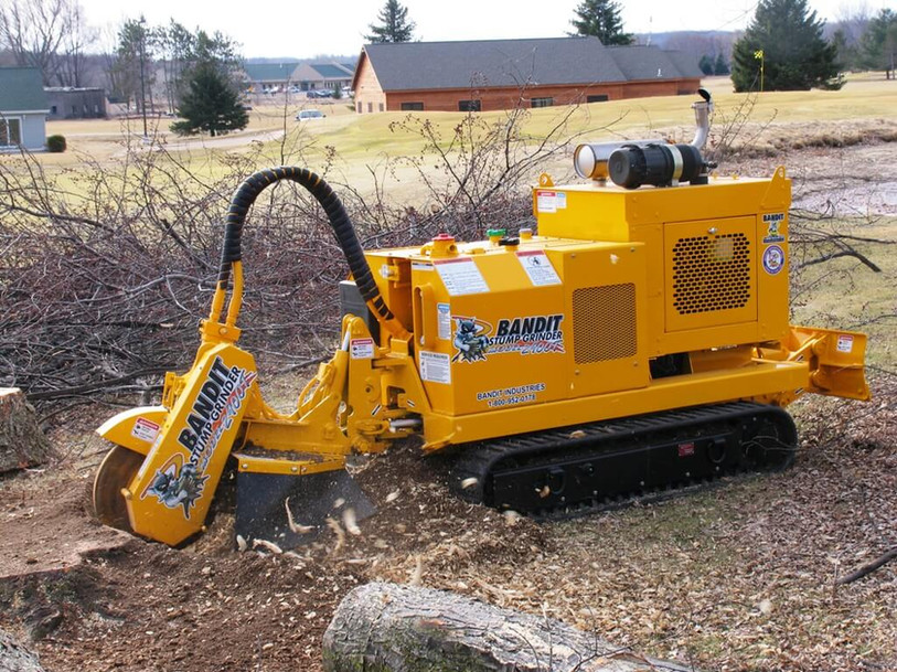 Bandit 2900 Track stump grinder for hire.