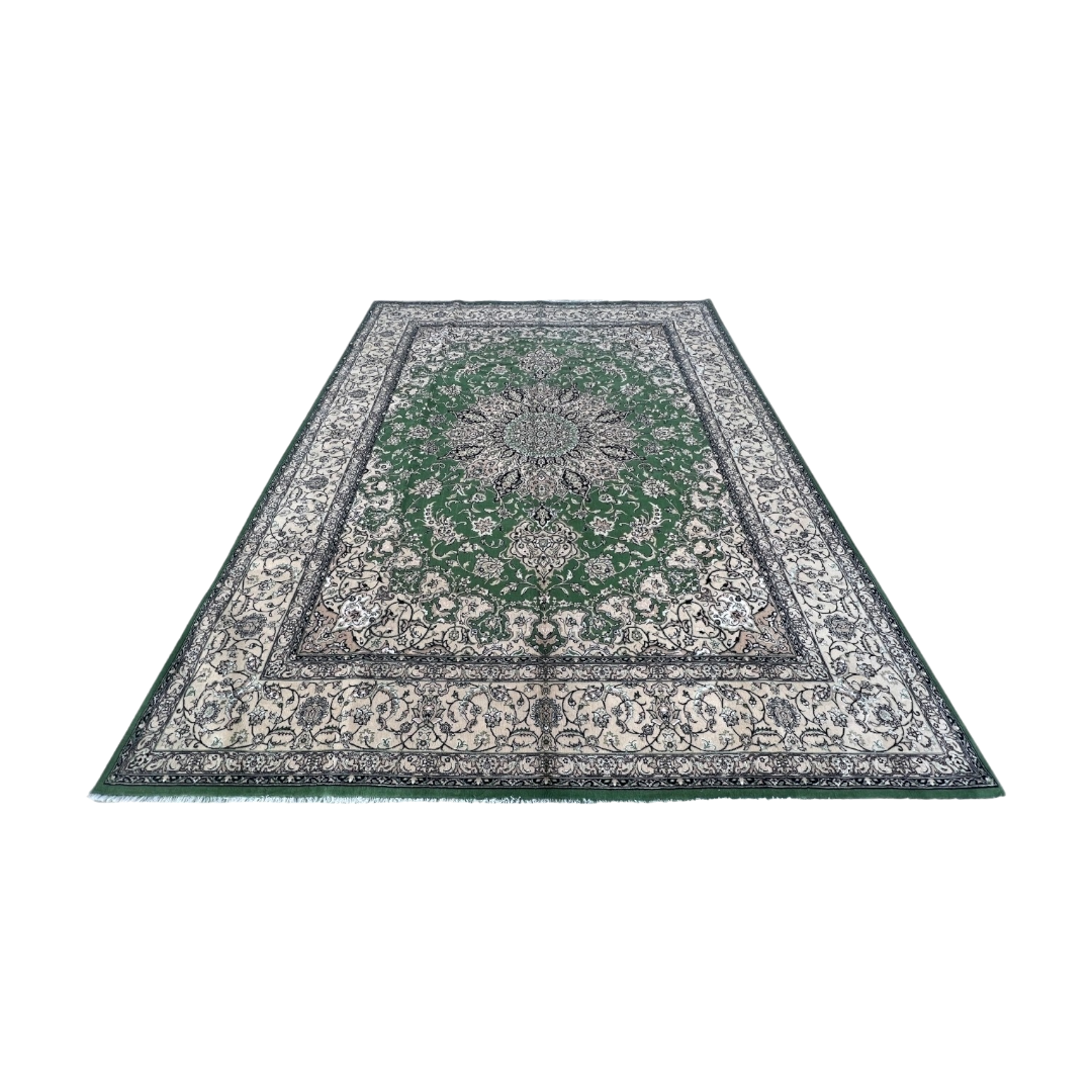 WOOL CARPET