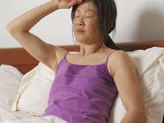 How to Minimize Hot Flashes and Night Sweats Naturally