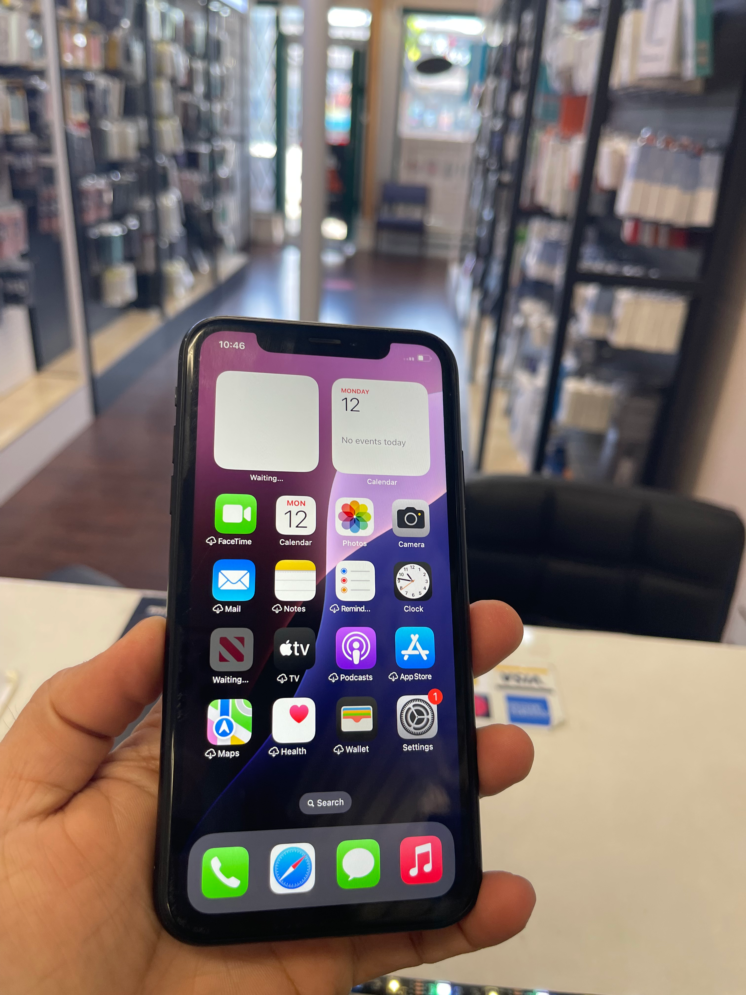 iPhone XR 64 gb unlocked 