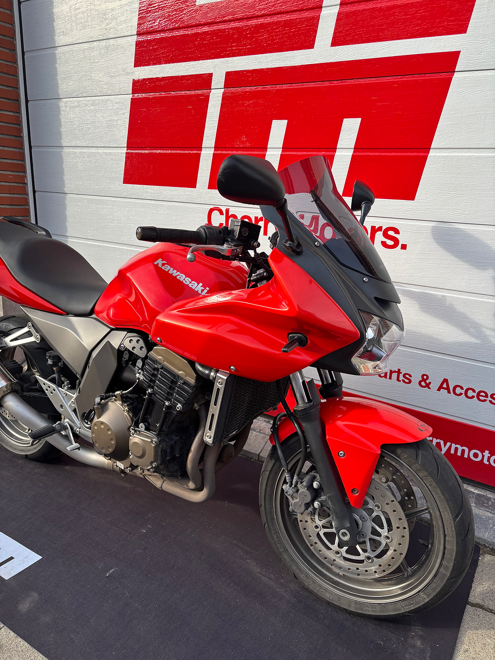 Thumbnail: Kawasaki Z750S - 2006 - 29.500KM