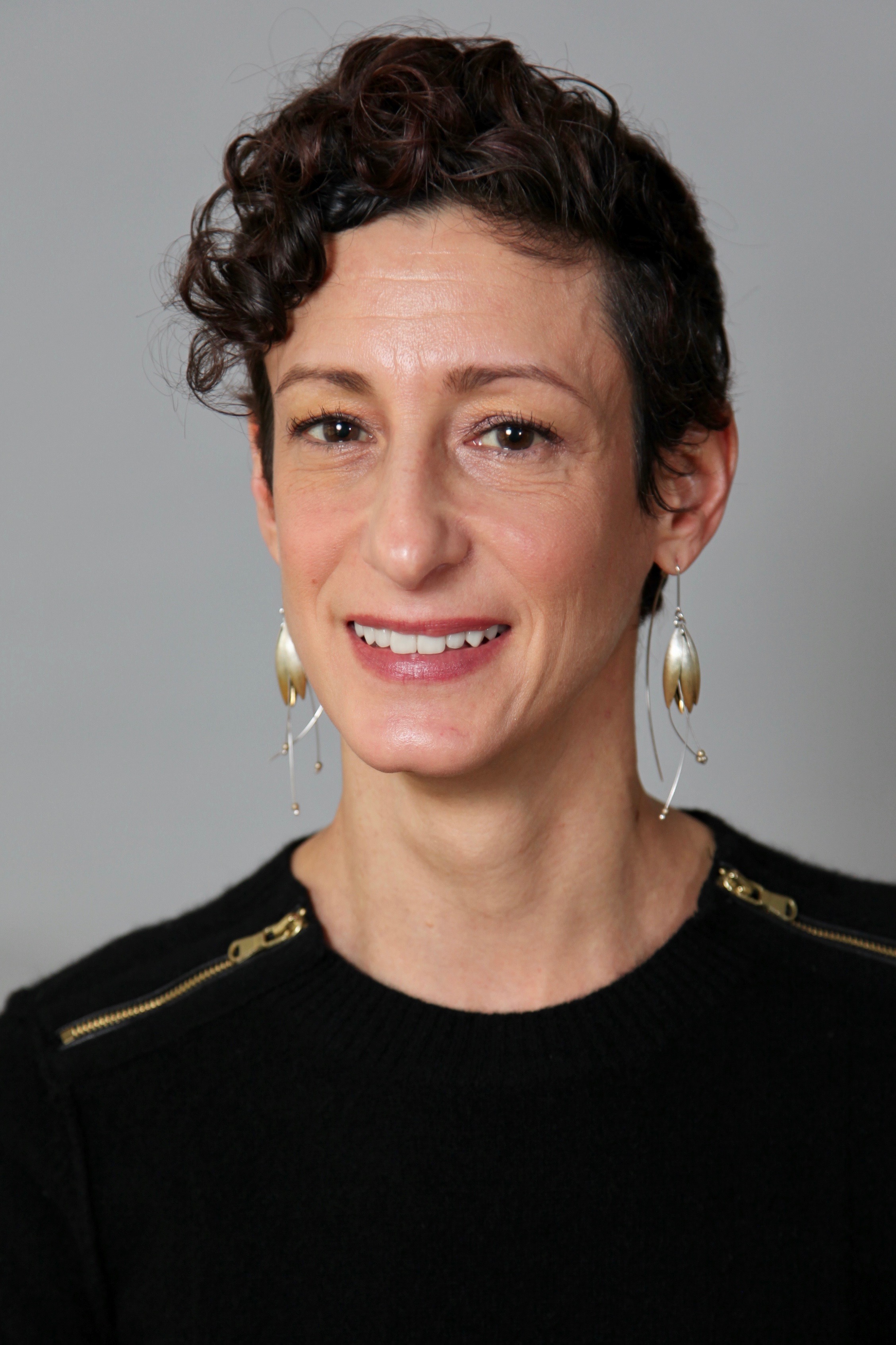 Jennifer Ratoff
