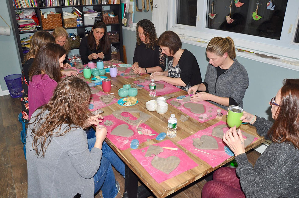 27908065_1588769167856979_71820529308091