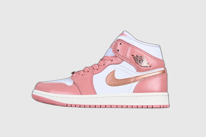 AIR JORDAN 1 MID SE RED STARDUSTWHITESAILMETALLIC COPPER