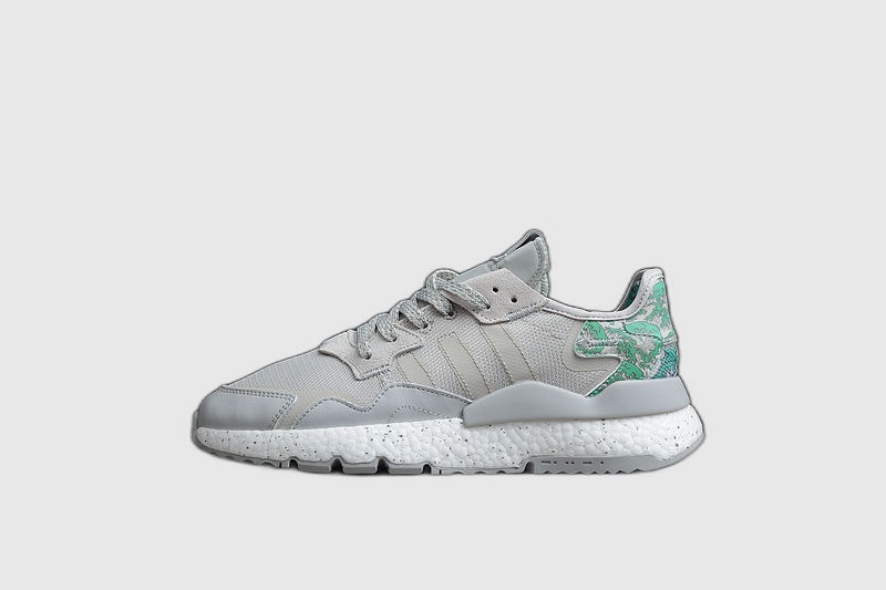 NITE JOGGER 2021 BOOST SHOES WOLF GREYGREENCLOUD WHITE