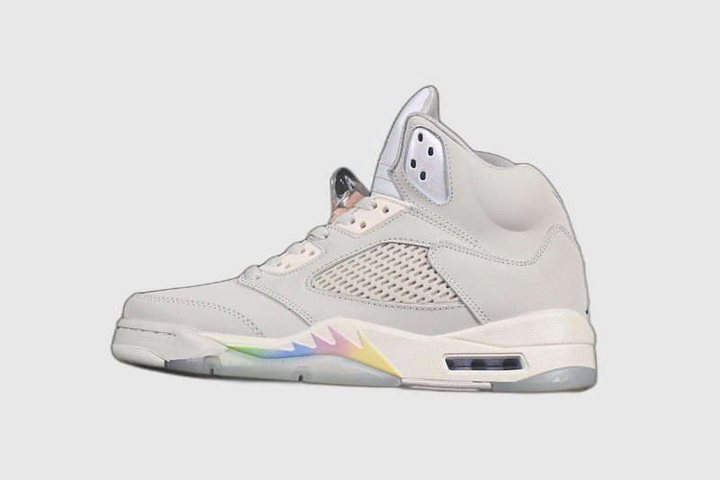 AIR JORDAN 5 RETRO LIGHT BONEBLACKSAILBARELY GREEN