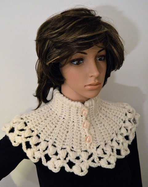Warm & Soft Crochet Collar