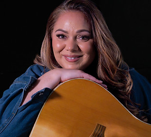 Lilly studio shoot 26 May 2025-14.jpg