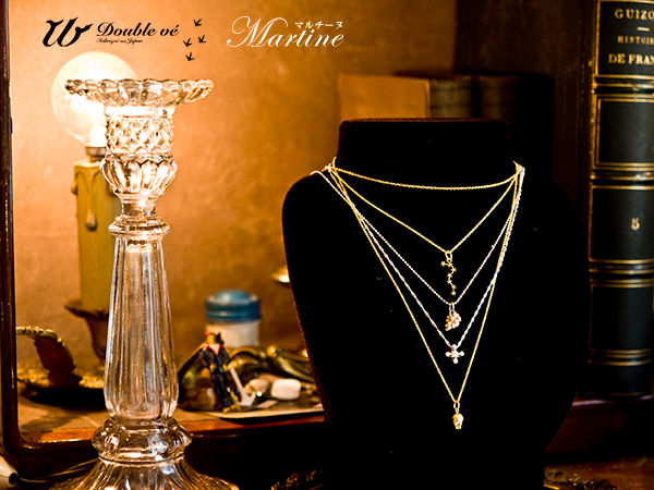 サムネイル： MARTINE Tulip pendentif  ゴールドペンダントトップ（M012 ）