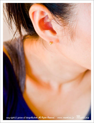 サムネイル： MARTINE K18 ゴールドピアス（OP072002OR）