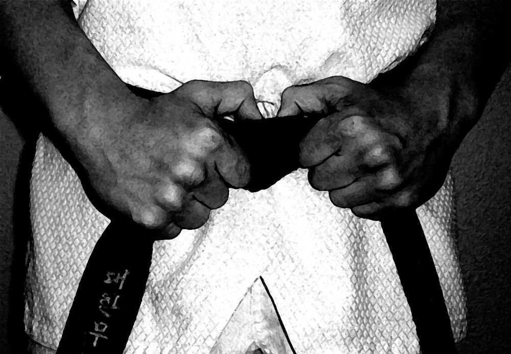 How To Tie Your Belt