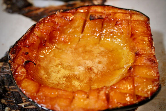 butter and brown sugar roasted acorn squash