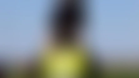 Magpies open season with lopsided win