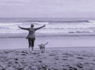 The_woman_and_her_dog_beg..._looking_body_distortions (1).gif