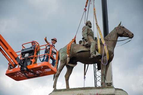 2020_Stonewall_Jackson_Removal_RAW-478.jpg
