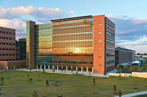 SanAntonioMilitaryMedicalCenter_SAMMC_Exterior.jpg