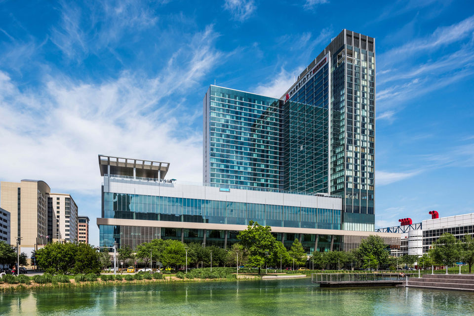 Marriott Marquis Hotel.jpg