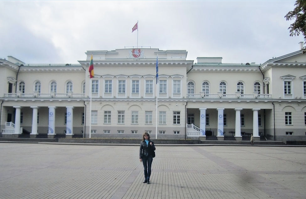 Возле Президентского дворца в Вильнюсе