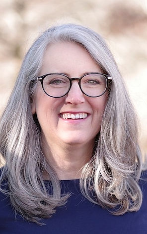 Headshot 1.jpg