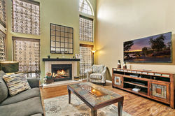 REAL ESTATE PHOTOGRAPHY  LIVING SPACE