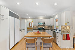 2201 Walters Av, Northbrook, IL20