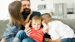 Single Fathers: YOU HAVE RIGHTS TO TIMESHARING! (Even if you were never married...)
