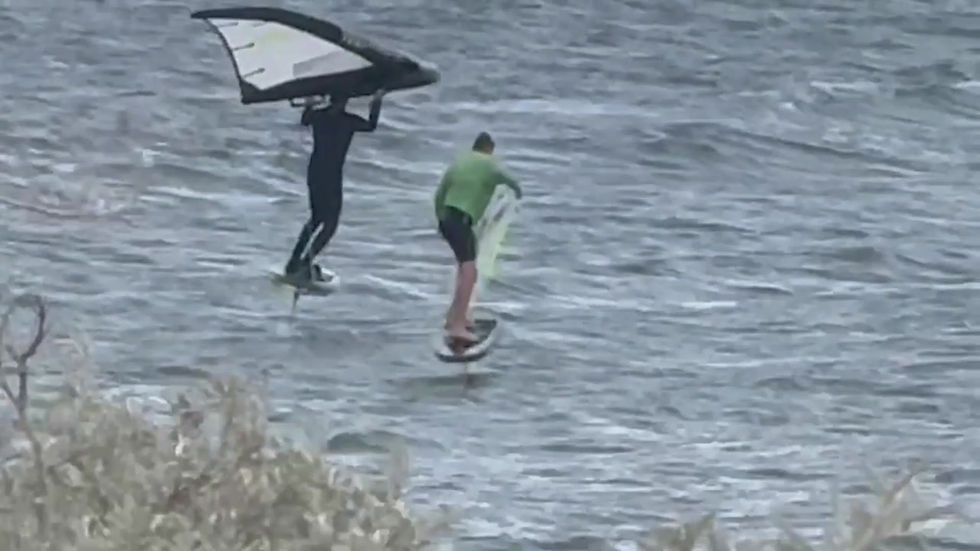 PARAWING  6'10 Biax Carbon Custom Foil Board