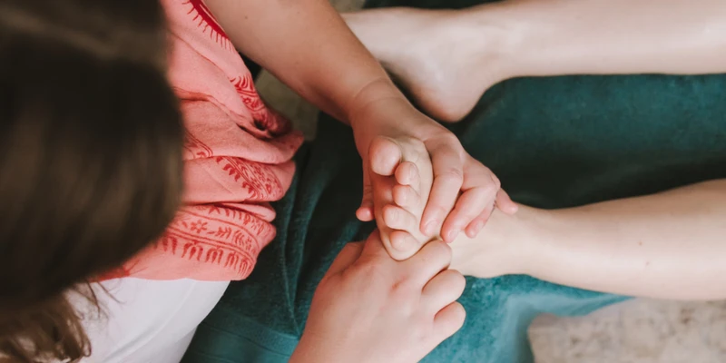 Best Foot Massage EVER workshop