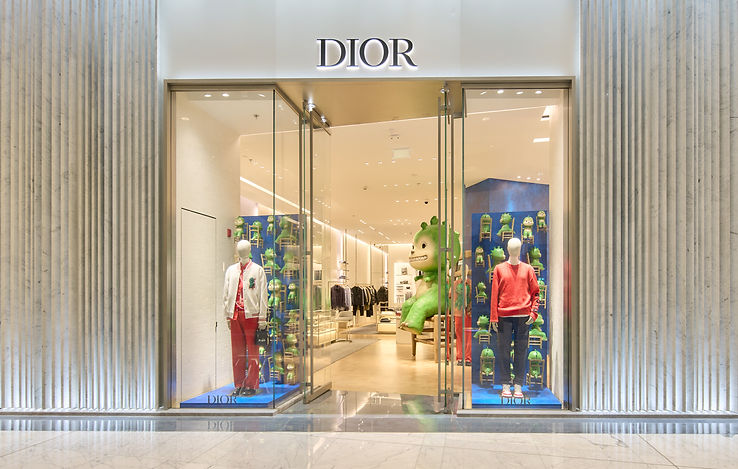 Double Culture Films - Dubai Mall Store Shoot 11-01-2024 24.jpg